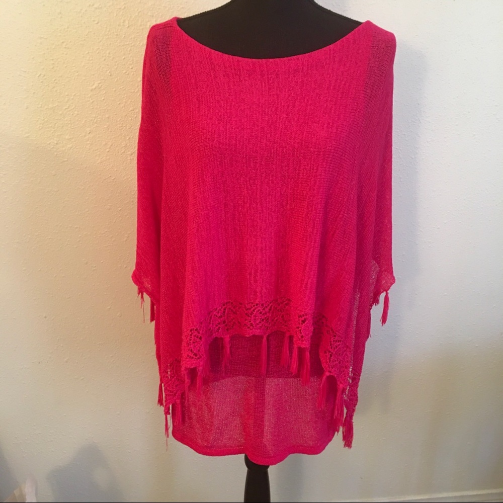 Peter Nygard Tunic Top